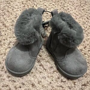 Wonder Nation Gray Kids Boots